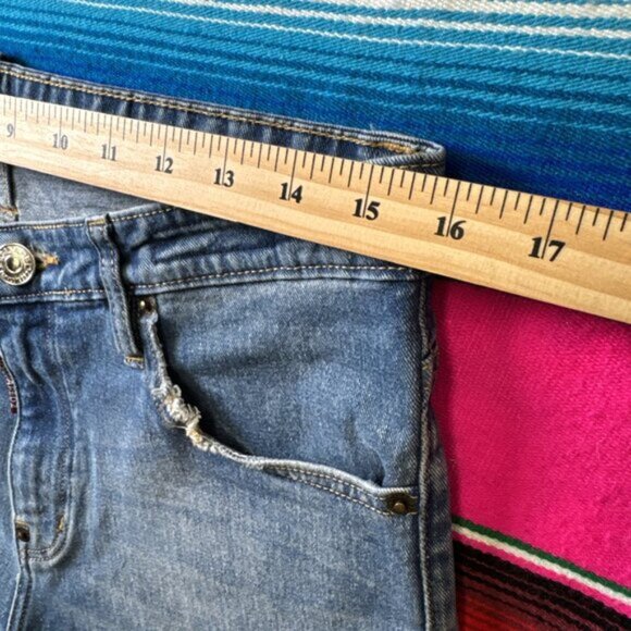 DSQUARED2 Jeans Mens Measure 32x31 Blue Light Med Wash Straight Leg Italy - Picture 6 of 9